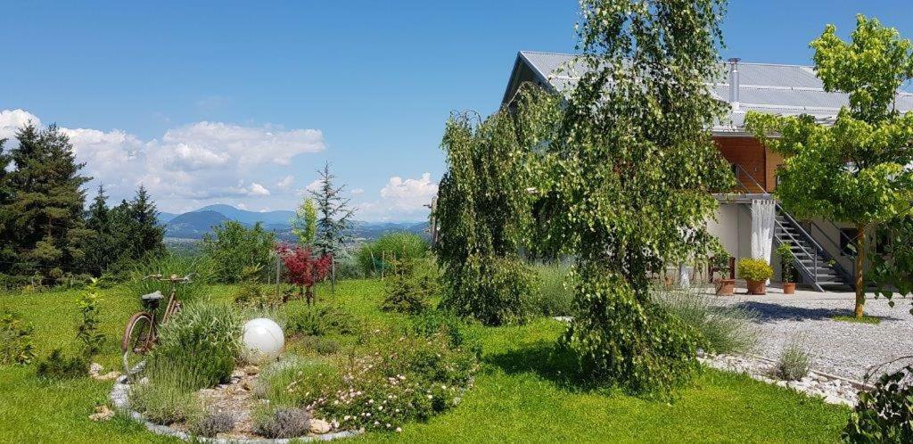 Hillside Bio Resort Delux Apartments Sesce Pri Preboldu Zewnętrze zdjęcie